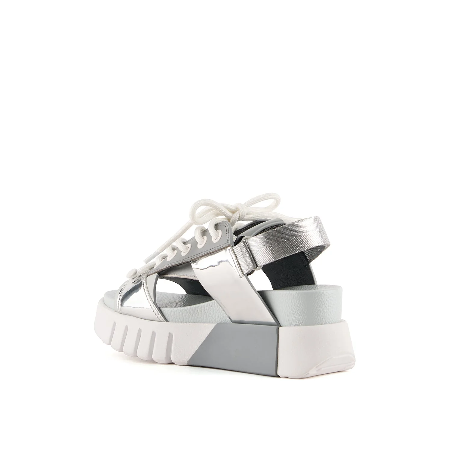 Delta Sporty - Image 22